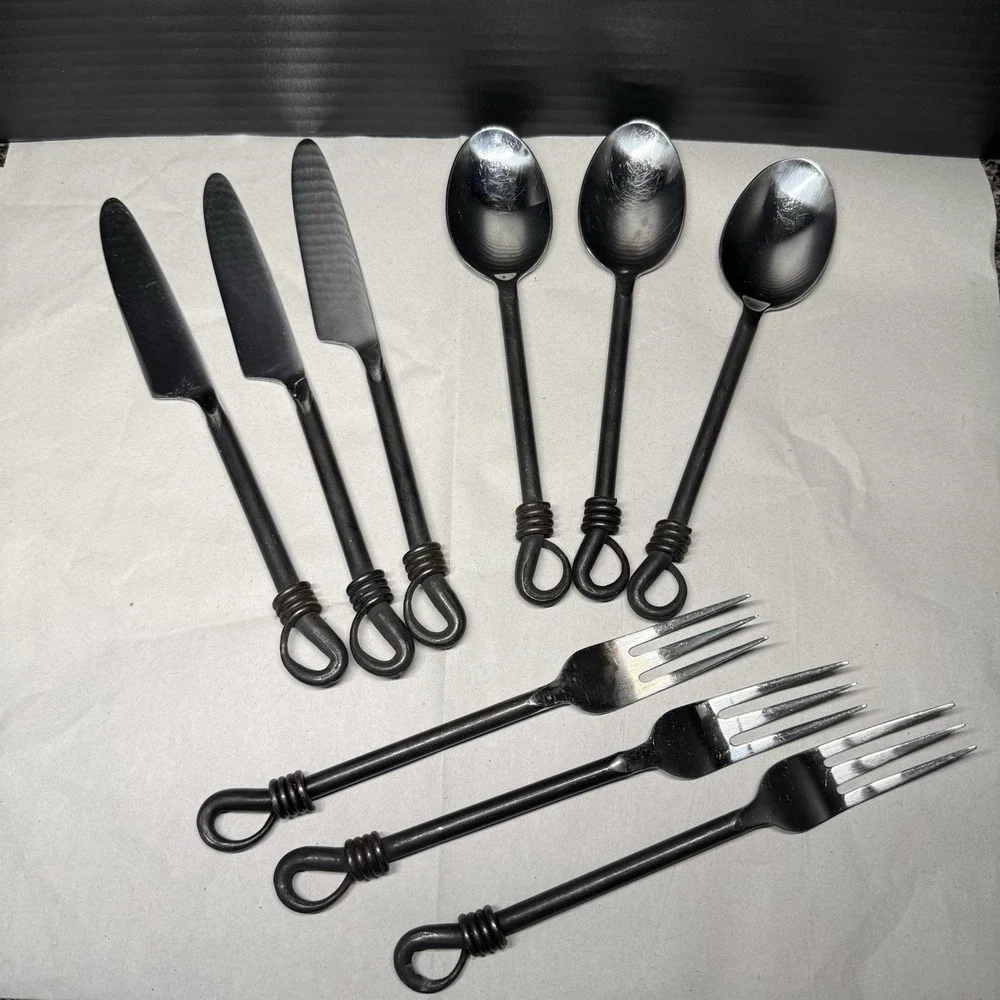 Gourmet Settings Twist N Shout Flatware 9 Piece Set GS 18/10 Stainless Black